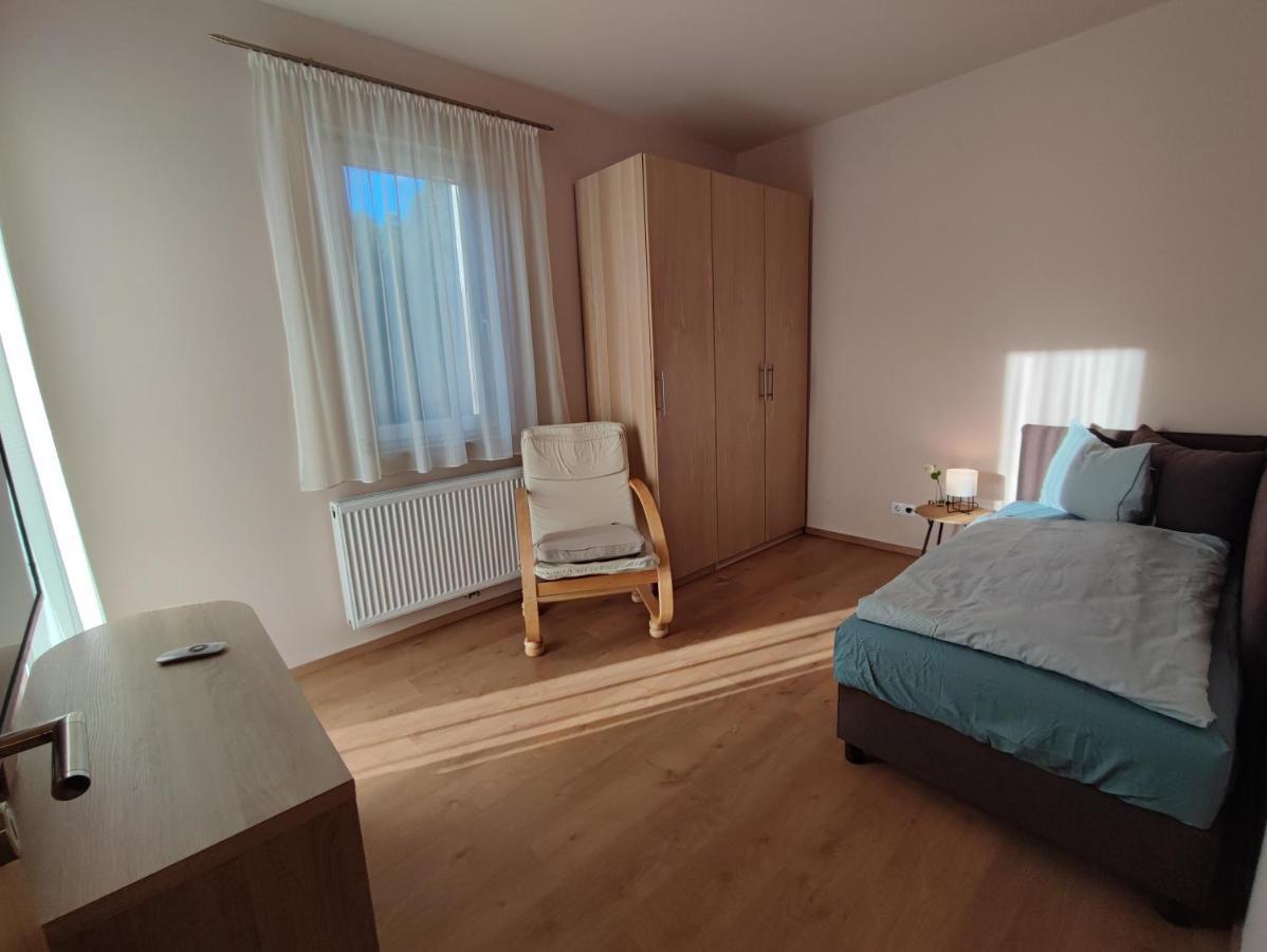 Ferienwohnung White Column House Diosd Exterior foto